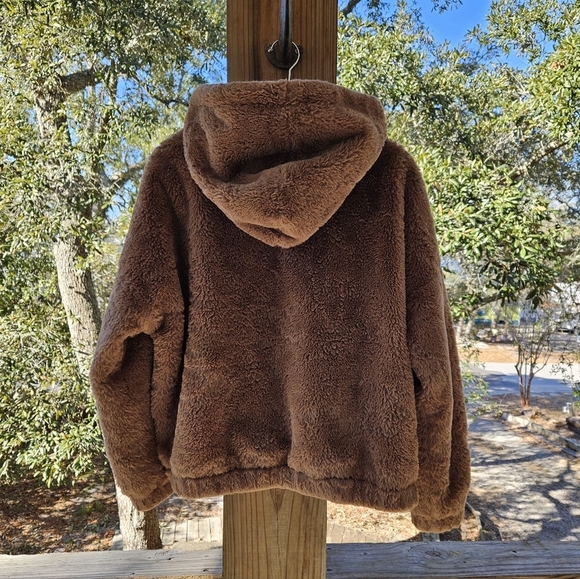 Truth By Republic Cropped Faux Fur Hoodie - Picture 2 of 6